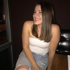 Meet your Posher, Savannah